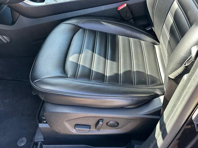 used 2023 Ford Edge car, priced at $22,399