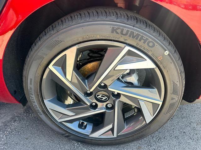 new 2025 Hyundai Elantra car, priced at $25,530