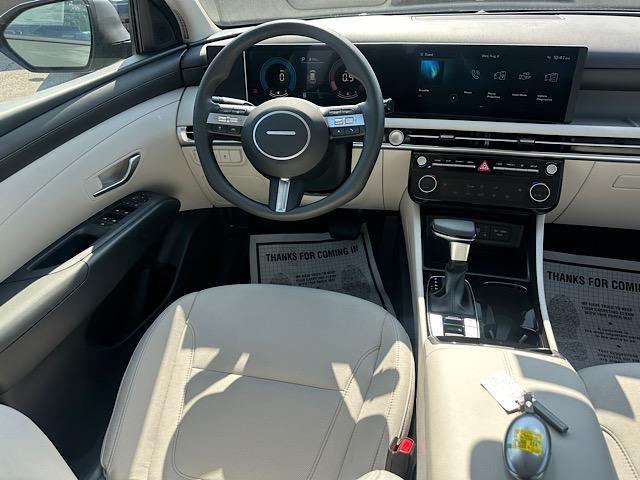new 2025 Hyundai Tucson car, priced at $33,280