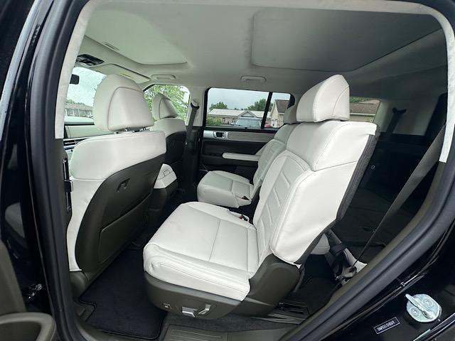 new 2025 Hyundai Santa Fe car, priced at $50,829