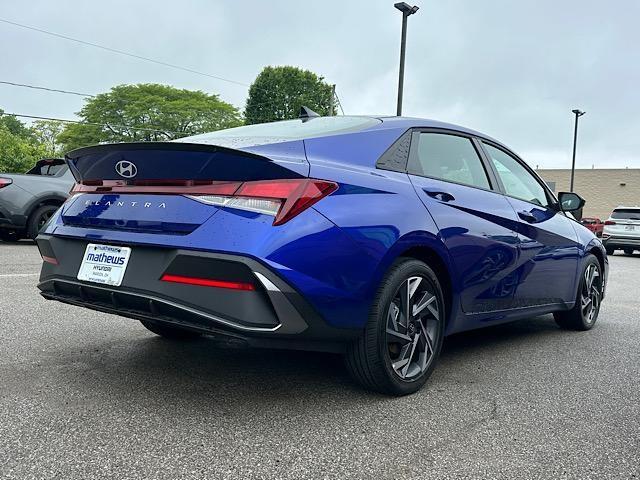 new 2025 Hyundai Elantra car, priced at $25,040