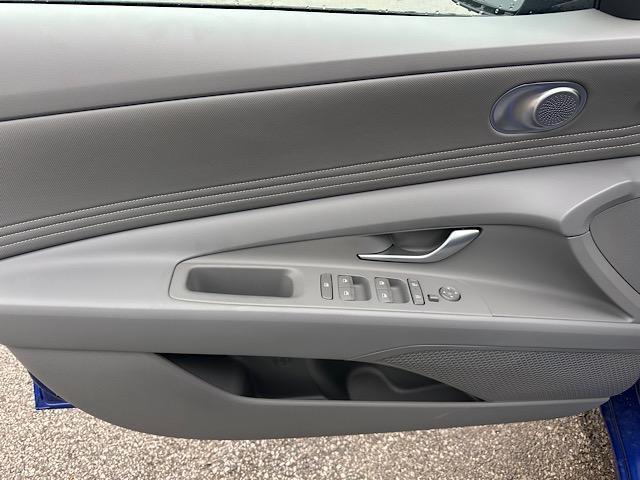 new 2025 Hyundai Elantra car, priced at $25,040