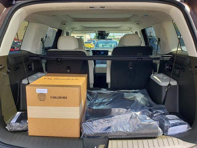 new 2025 Hyundai SANTA FE HEV car, priced at $52,935