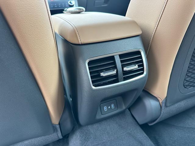 new 2025 Hyundai Sonata Hybrid car, priced at $39,515