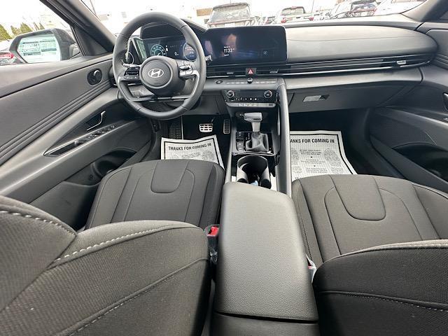 new 2025 Hyundai ELANTRA HEV car, priced at $29,190