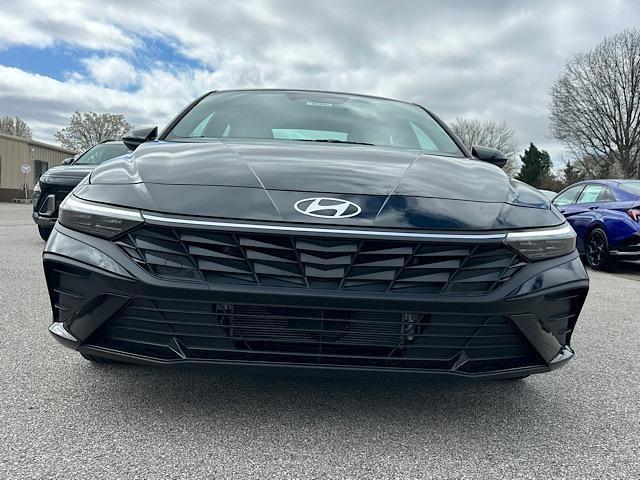 new 2025 Hyundai ELANTRA HEV car, priced at $29,190