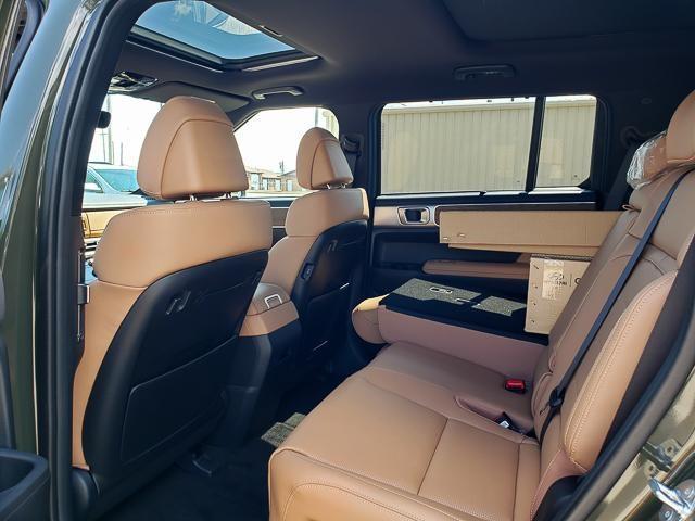 new 2025 Hyundai SANTA FE HEV car, priced at $47,099