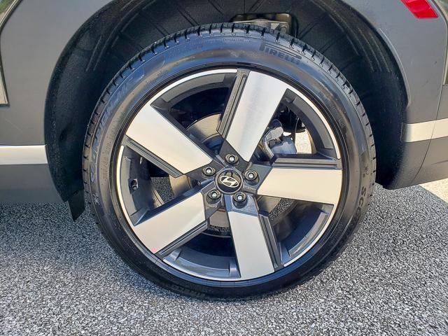 new 2025 Hyundai SANTA FE HEV car, priced at $47,099