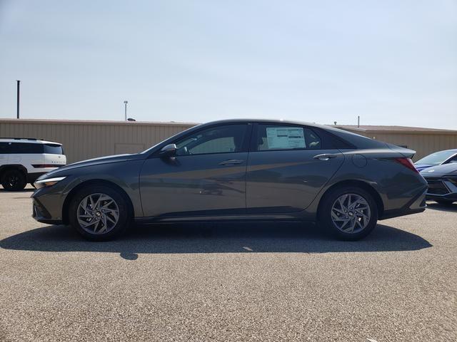 new 2025 Hyundai ELANTRA HEV car, priced at $27,265