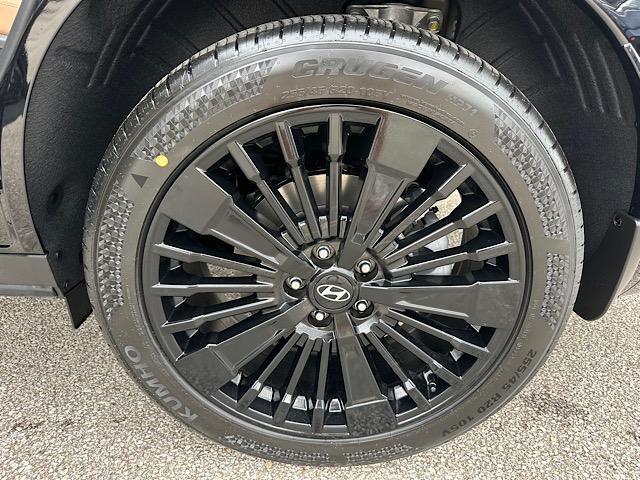 new 2026 Hyundai SANTA FE HEV car, priced at $52,810