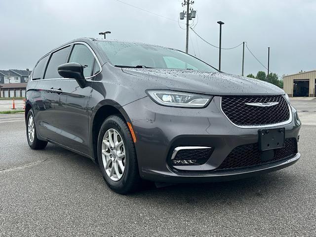 used 2023 Chrysler Pacifica car, priced at $23,263