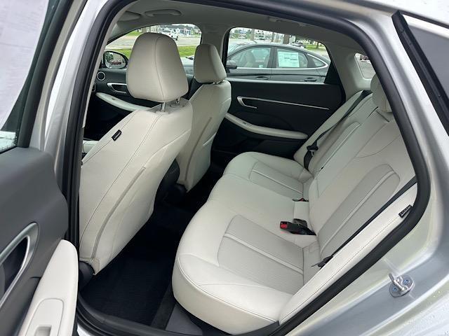 new 2025 Hyundai Sonata car, priced at $29,825