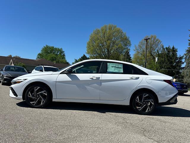 new 2025 Hyundai Elantra car, priced at $25,515