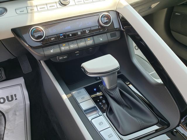 new 2025 Hyundai Elantra car, priced at $28,525