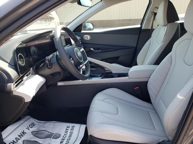new 2025 Hyundai Elantra car, priced at $28,525