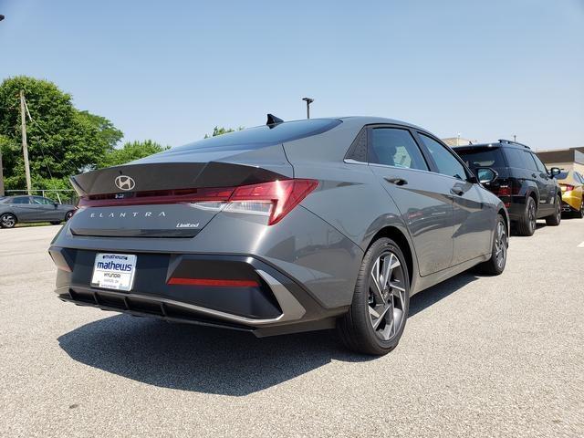 new 2025 Hyundai Elantra car, priced at $28,525
