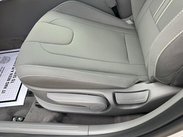 new 2025 Hyundai Elantra car, priced at $27,595