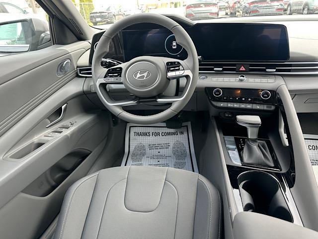 new 2025 Hyundai Elantra car, priced at $27,595