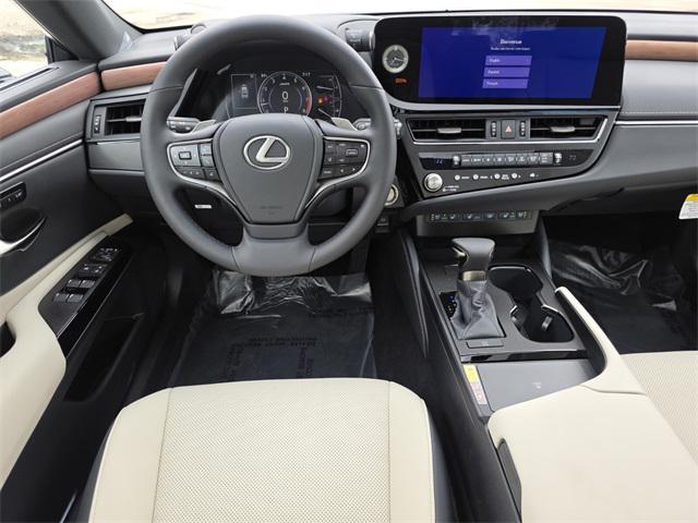new 2025 Lexus ES 350 car, priced at $50,104