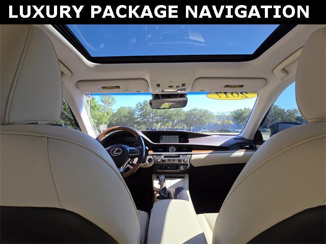 used 2017 Lexus ES 300h car, priced at $22,974
