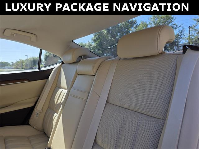used 2017 Lexus ES 300h car, priced at $22,974