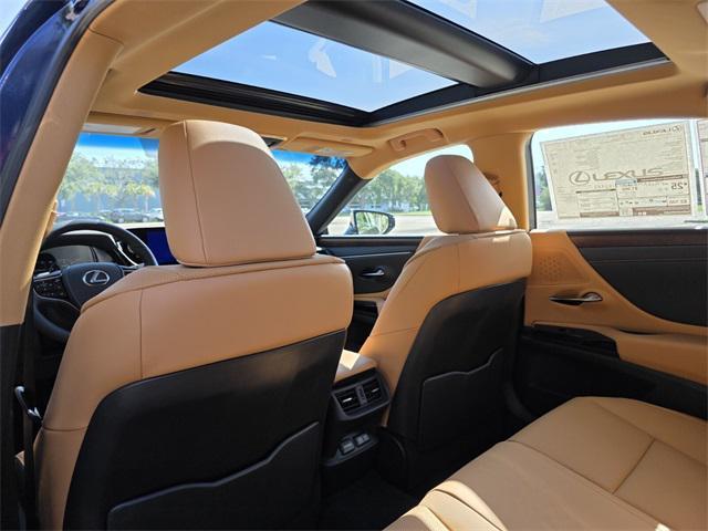 new 2025 Lexus ES 350 car, priced at $49,994
