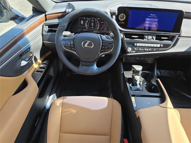 new 2025 Lexus ES 350 car, priced at $49,994