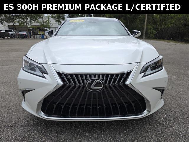 used 2025 Lexus ES 300h car, priced at $44,999