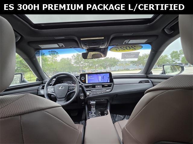 used 2025 Lexus ES 300h car, priced at $44,999