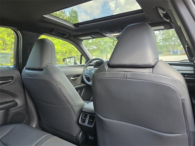 new 2025 Lexus UX 300h car, priced at $42,354