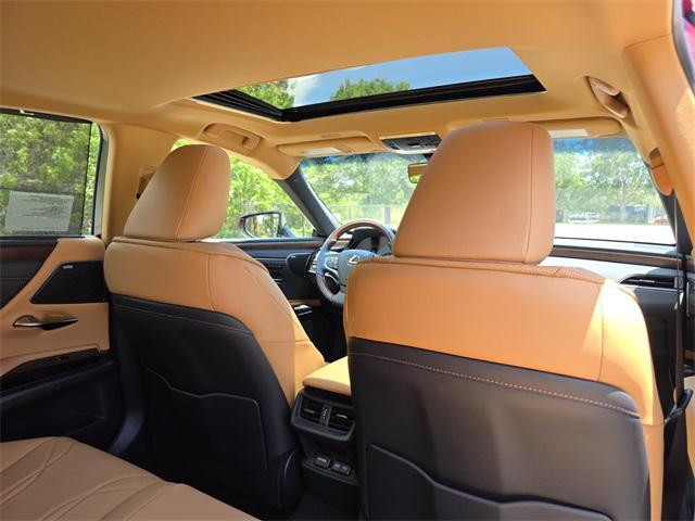 new 2025 Lexus ES 300h car, priced at $56,229