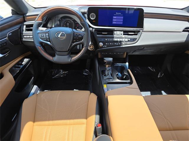 new 2025 Lexus ES 300h car, priced at $56,229