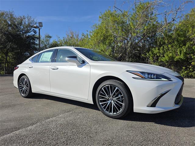 new 2025 Lexus ES 350 car, priced at $49,275