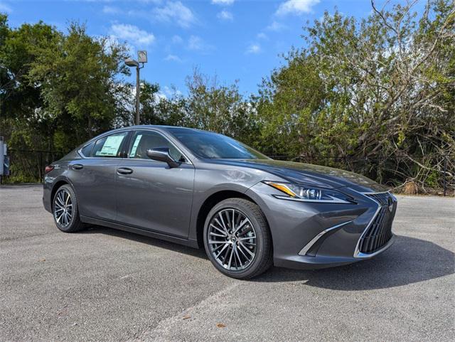 new 2025 Lexus ES 350 car, priced at $49,884