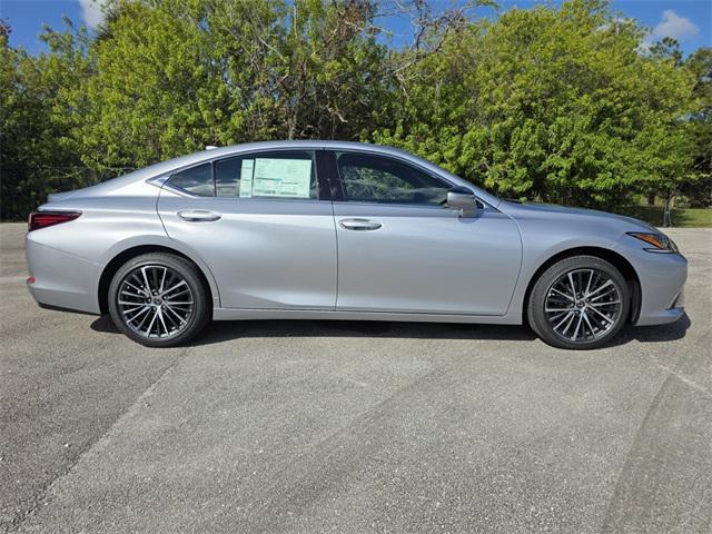 new 2025 Lexus ES 350 car, priced at $49,604