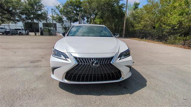 new 2024 Lexus ES 300h car, priced at $50,675