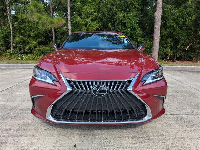 used 2022 Lexus ES 350 car, priced at $37,817