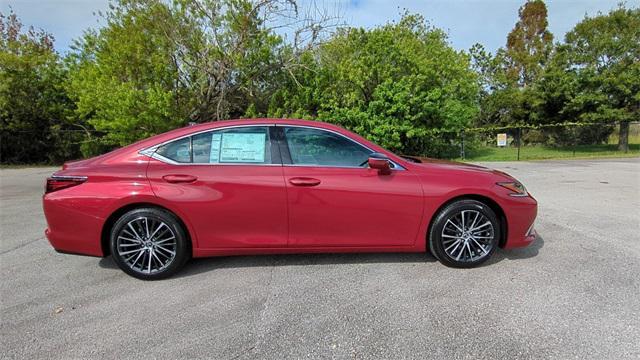 new 2025 Lexus ES 350 car, priced at $49,384