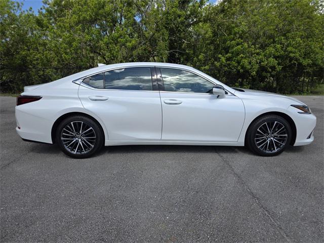 used 2024 Lexus ES 350 car, priced at $42,836