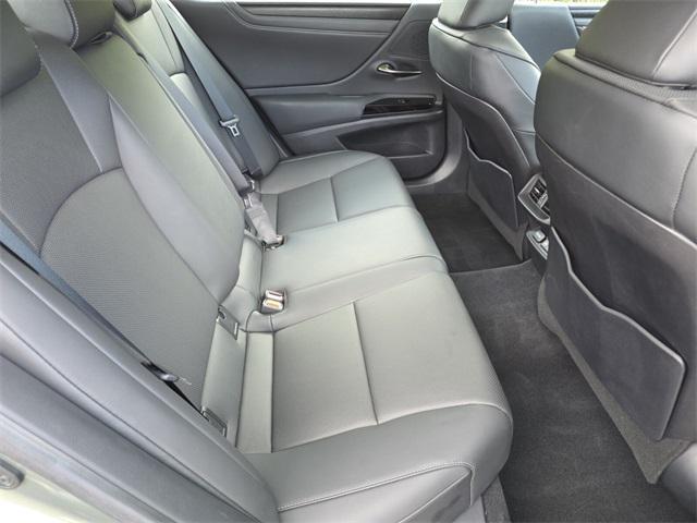 used 2023 Lexus ES 350 car, priced at $37,798