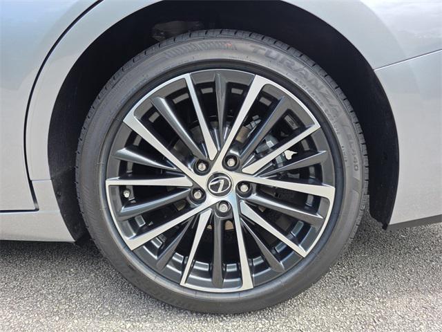 new 2025 Lexus ES 350 car, priced at $50,104