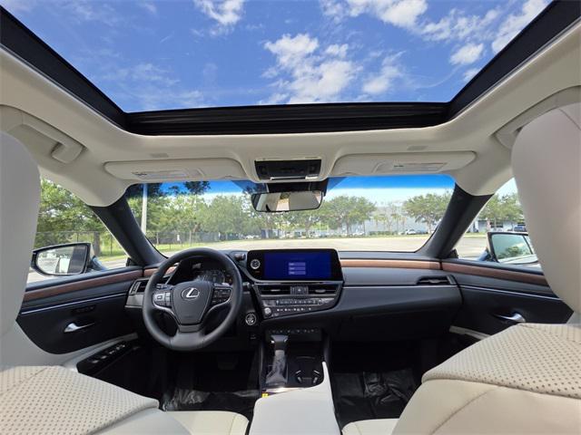 new 2025 Lexus ES 350 car, priced at $50,104