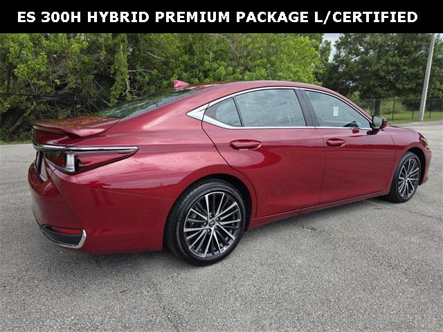 used 2025 Lexus ES 300h car, priced at $44,887