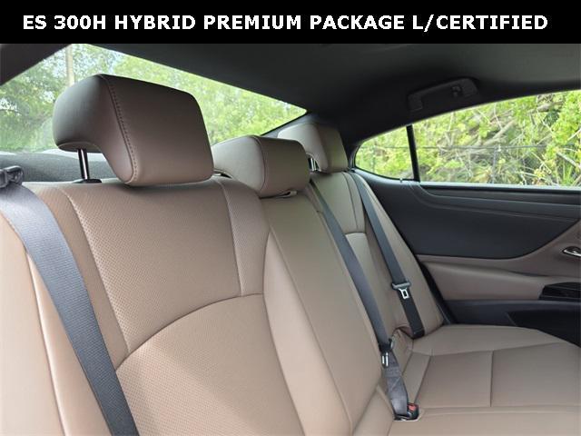used 2025 Lexus ES 300h car, priced at $44,887