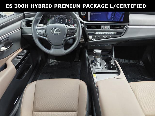 used 2025 Lexus ES 300h car, priced at $44,887