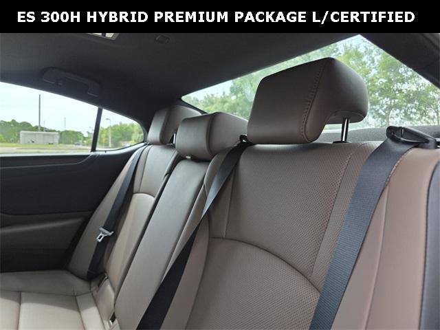used 2025 Lexus ES 300h car, priced at $44,887