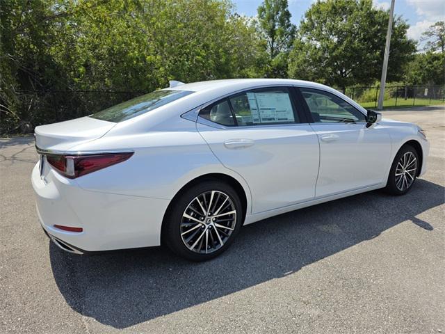 new 2025 Lexus ES 350 car, priced at $48,044