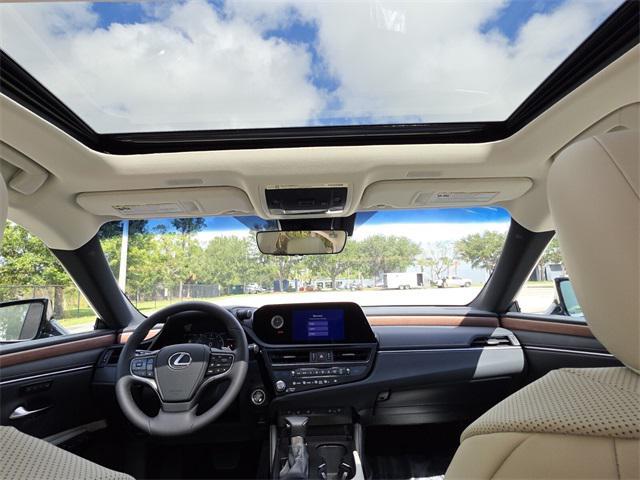 new 2025 Lexus ES 350 car, priced at $47,854