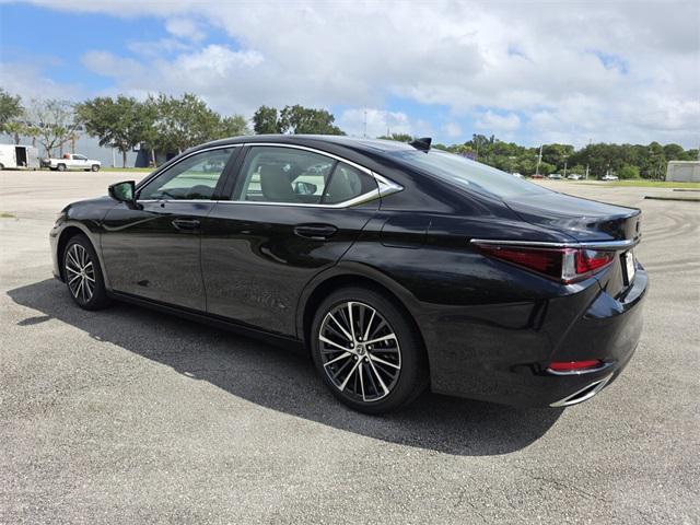 new 2025 Lexus ES 350 car, priced at $47,854