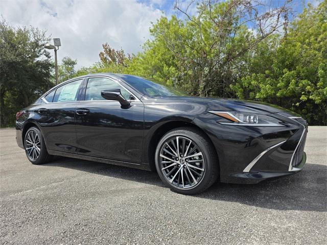 new 2025 Lexus ES 350 car, priced at $47,854